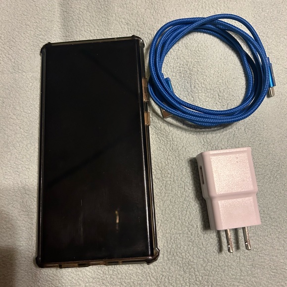 Samsung Note 20 Ultra 5G Bundle - Picture 3 of 7